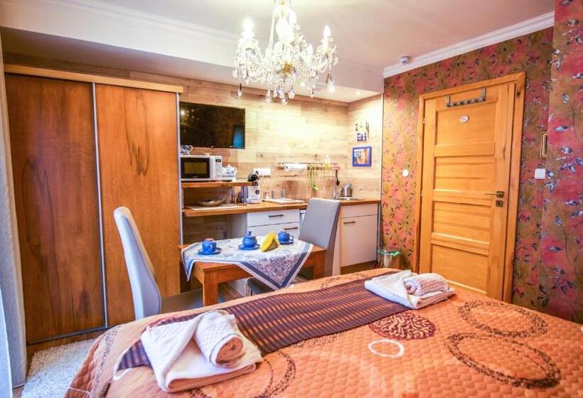 Студио Стандарт с Балконом, Moroder Haus