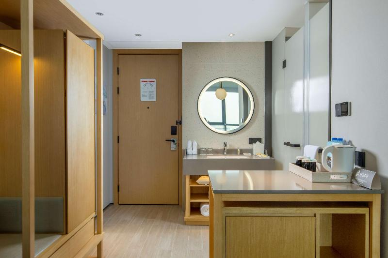Стандартный Номер Кровать Кинг, Hilton Garden Inn Zhuhai Hengqin Sumlodol Park