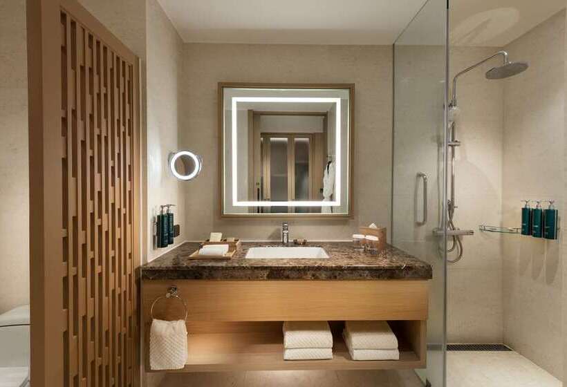 Стандартный Номер Кровать Кинг, Hilton Garden Inn Zhuhai Hengqin Sumlodol Park