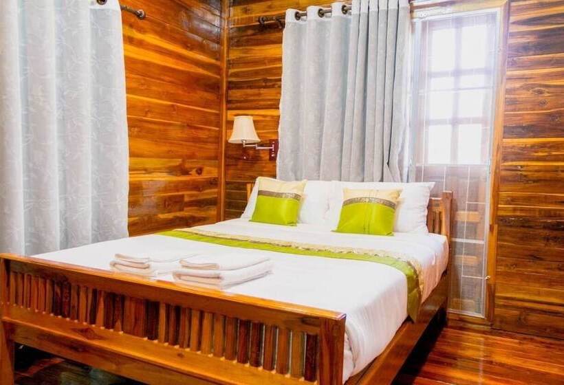 بنجلو عائلى, Imsuk Homestay Chiang Rai
