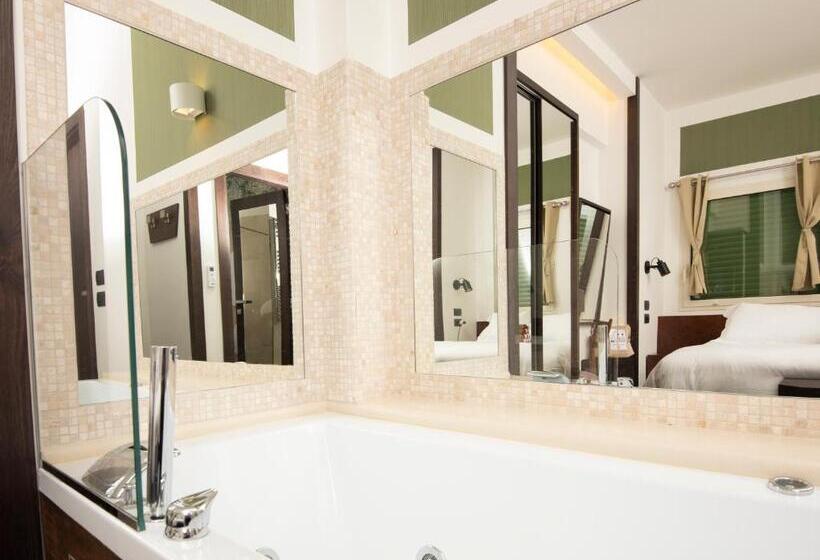 Standard Room with Hot Tub, Domus Vista Castello