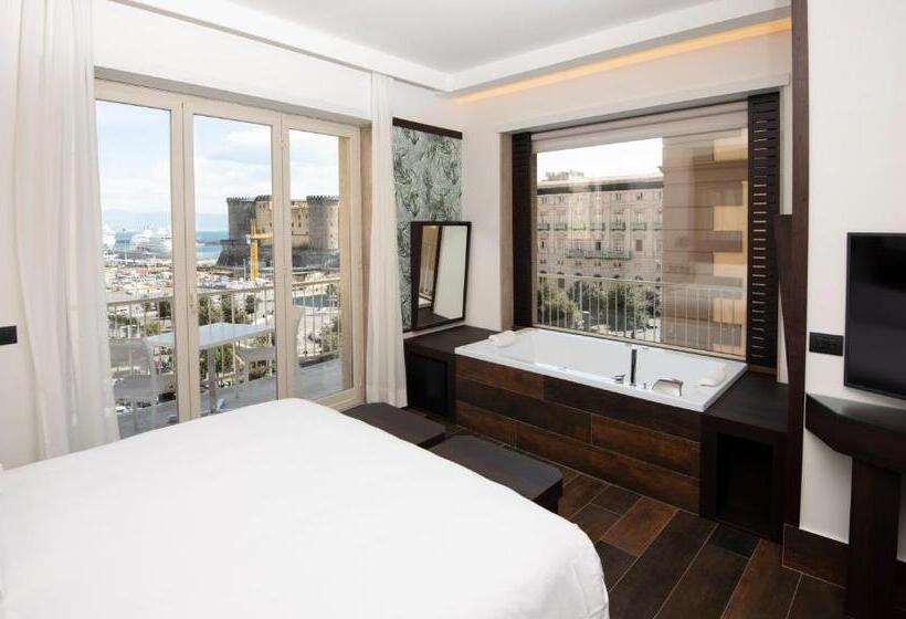 Superior Room King Size Bed, Domus Vista Castello