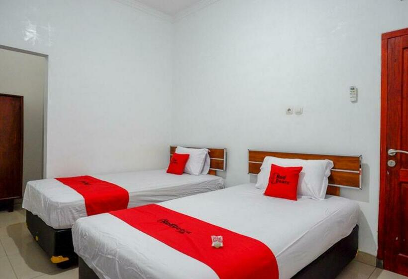 Номер Стандарт, Reddoorz Syariah Near Ums Solo