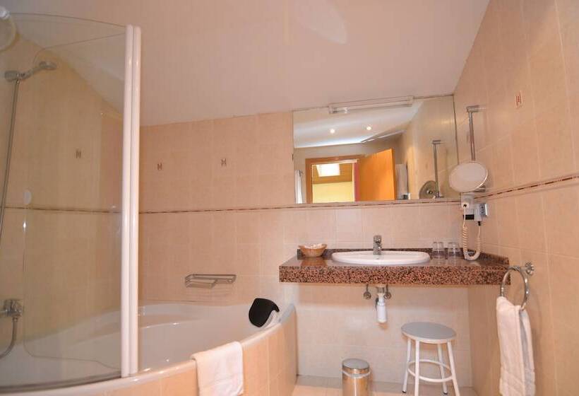 آپارتمان 1 خوابه با بالکن, Apartaments Sant Moritz