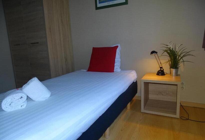 Номер Стандарт Индивидуальный, Room In Studio   Condo Gardens Leuven   Budget Studio Single