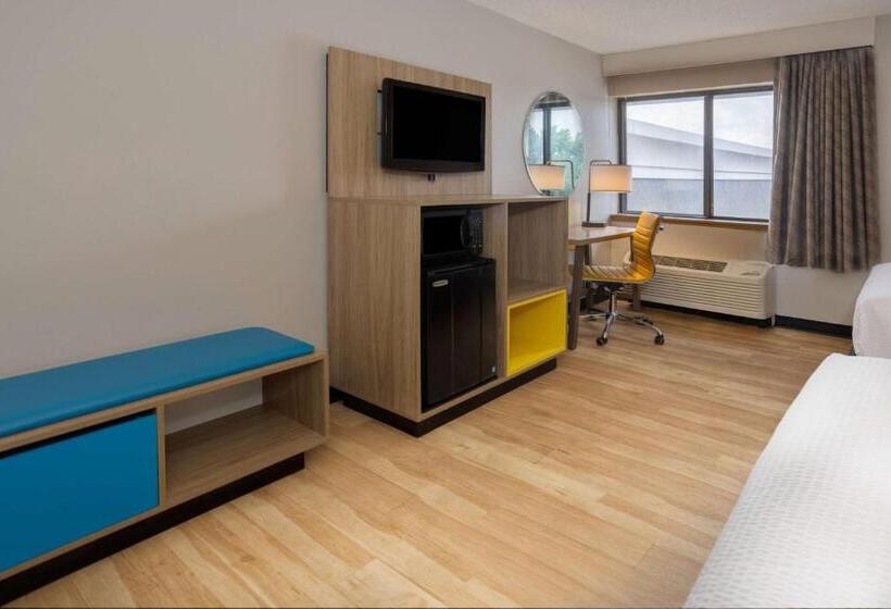 Номер Deluxe, Days Inn By Wyndham Pleasant Prairie Kenosha