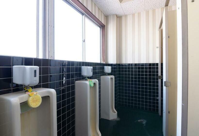 Трехместный Номер Стандарт Совместная Ванная, Tabist Business Hotel Chitose Kashiwazaki