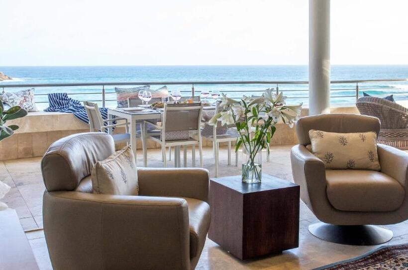 Апартаменты 1 Спальня, Waves Of Grace Seafront Villa