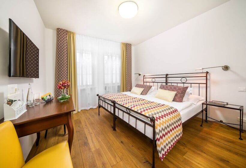 اتاق سوپریور, Bellevue Hotel Benešov
