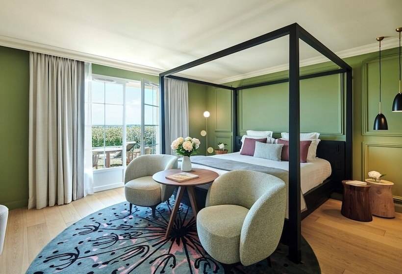 Номер Executive, Château Hôtel Grand Barrail