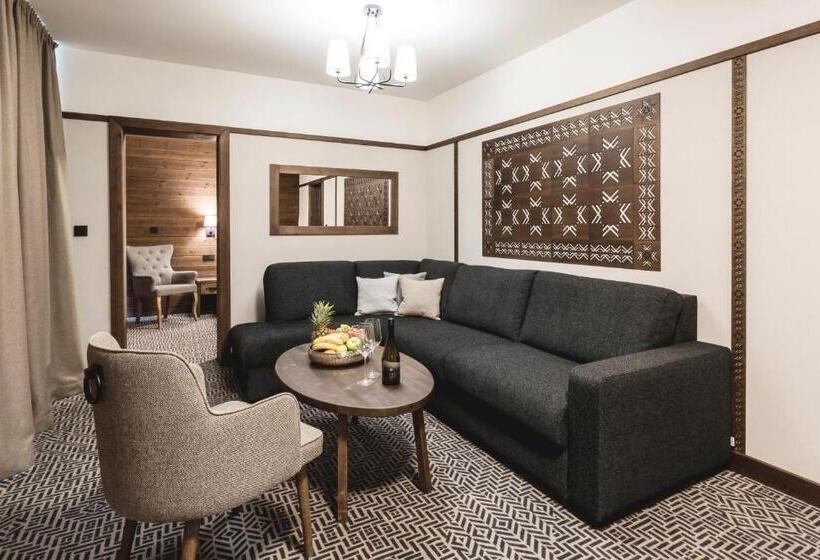 디럭스 스위트, Arietes Marmont Resort