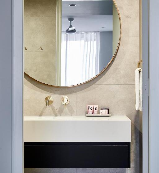 장애인을 위한 스위트, Astina Suites, Penrith