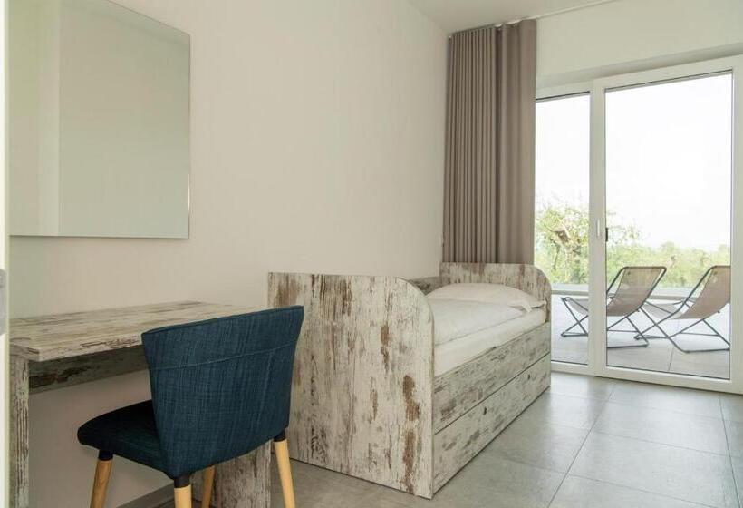 Апартаменты 2 Спальни, Residence Malcesine Active&family