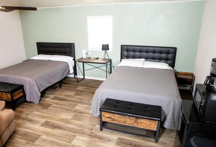 Номер Deluxe, East Side Motel & Cabins
