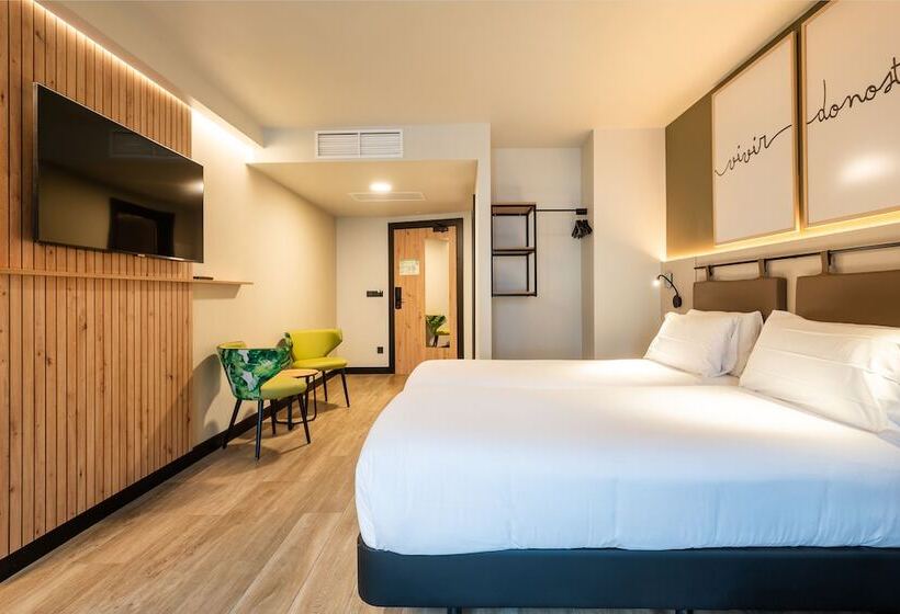 スーペリアトリプルルーム, Leonardo Boutique Hotel San Sebastián