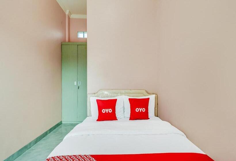 Номер Стандарт, Koolkost Female Syariah Unjani University Cimahi (minimum Stay 6 Nights)