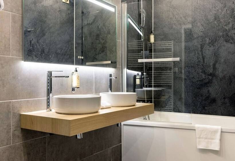 Номер Комфорт, Best Western Hôtel Hermitage