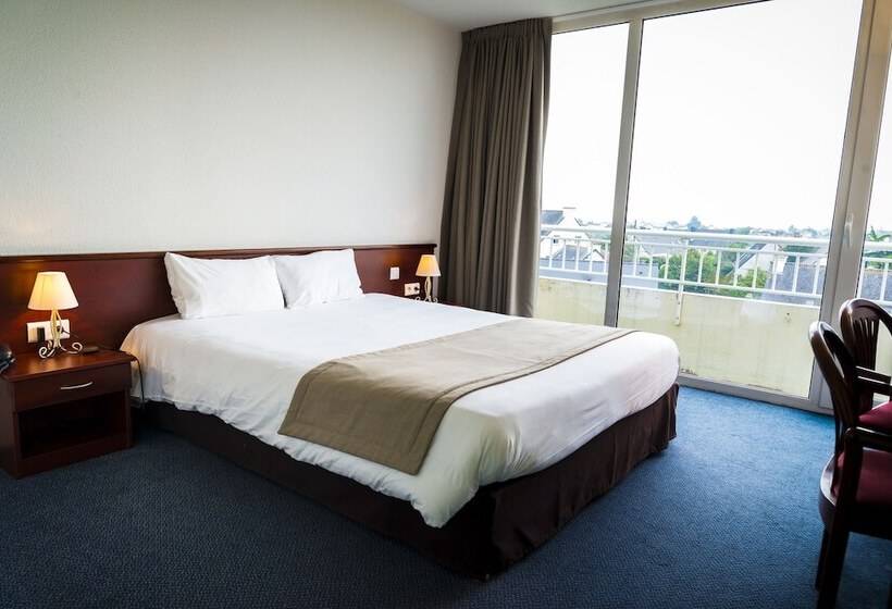 Четырехместный Номер Superior, Brit Hotel Confort Saint Brieuc Langueux