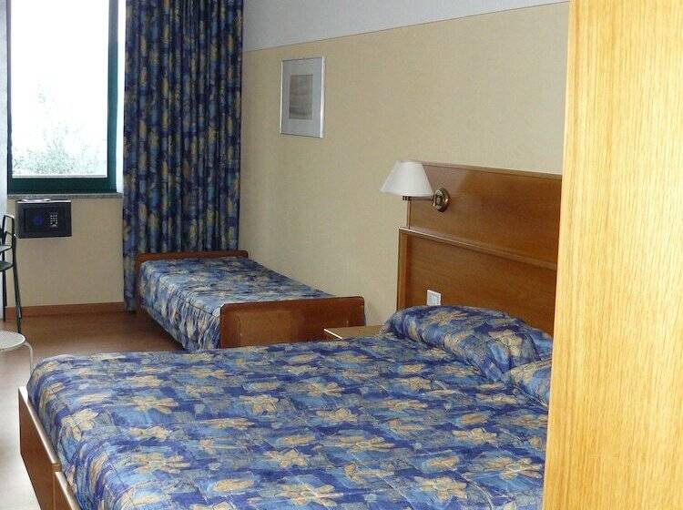 اتاق استاندارد سه نفره, Centro Vacanze La Limonaia
