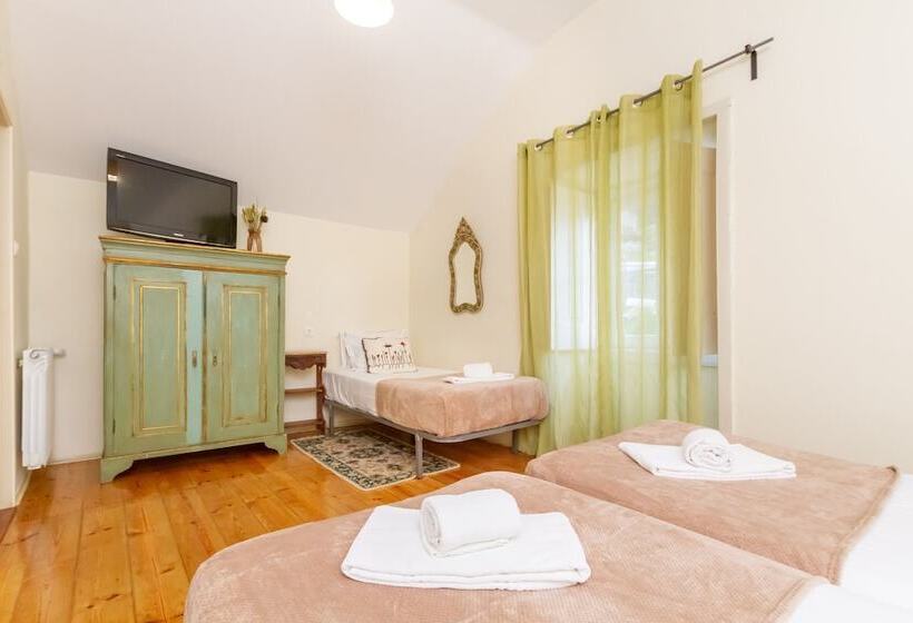 스탠다드 트리플 룸, Quinta Das Murtas B&b
