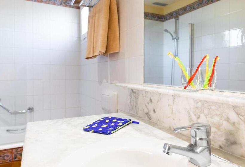 اتاق کلاسیک چهارنفره, Royal Suite