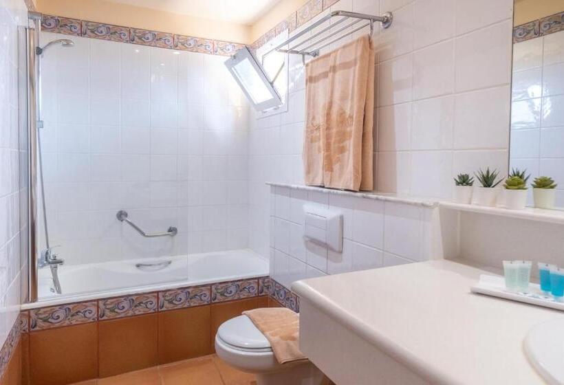 اتاق کلاسیک چهارنفره, Royal Suite