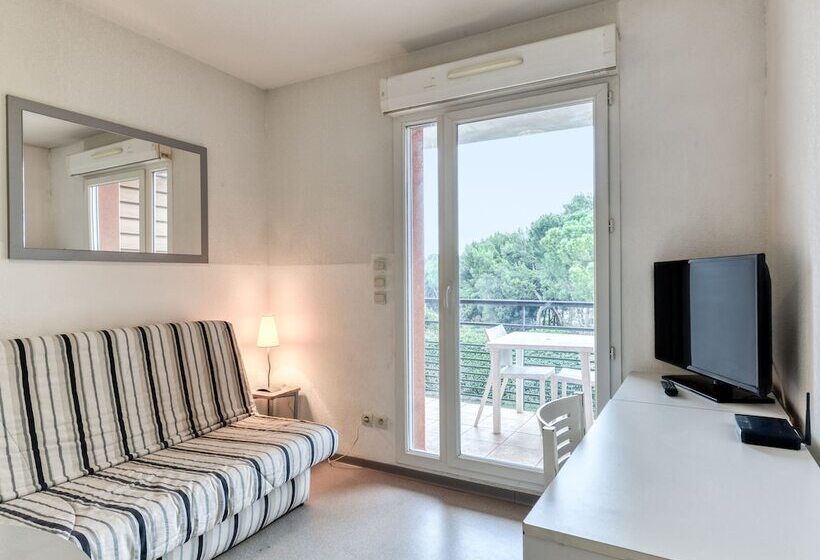 Студио Стандарт Вид на Парк, Residence Le Fonsérane   Vacancéole