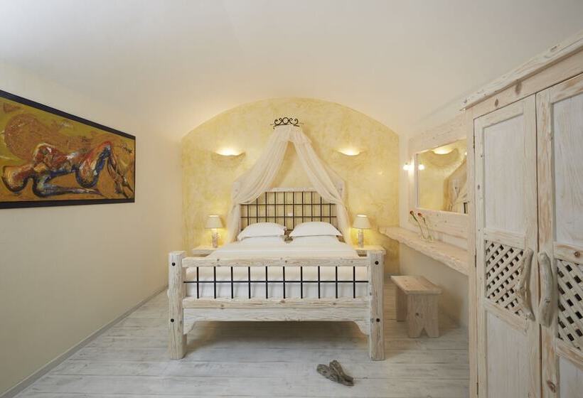 Люкс с Бассейном, Athermi Suites  Adults Only
