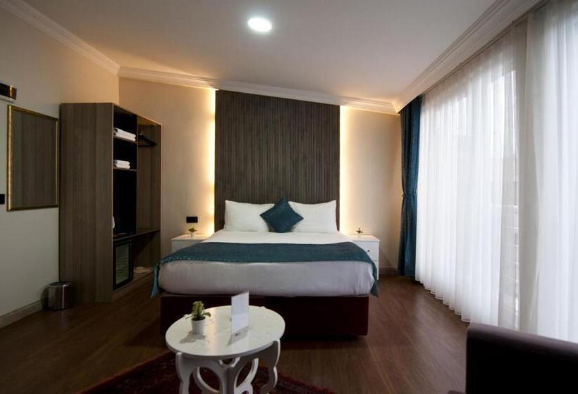 デラックストリプルルーム, Genius Hotel Istanbul