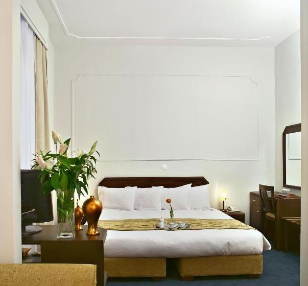Номер Superior Вид на Город, Arni Hotel Domotel