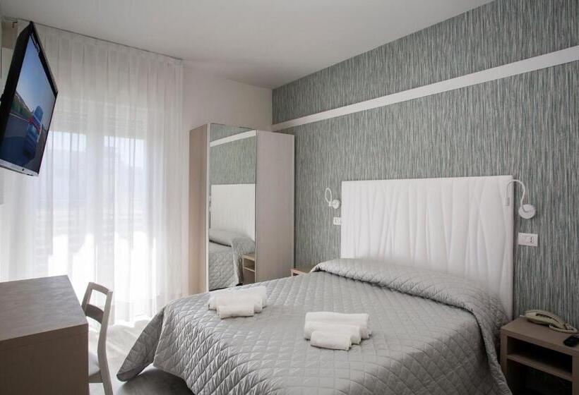 标准间, Marittimo Milano Marittima