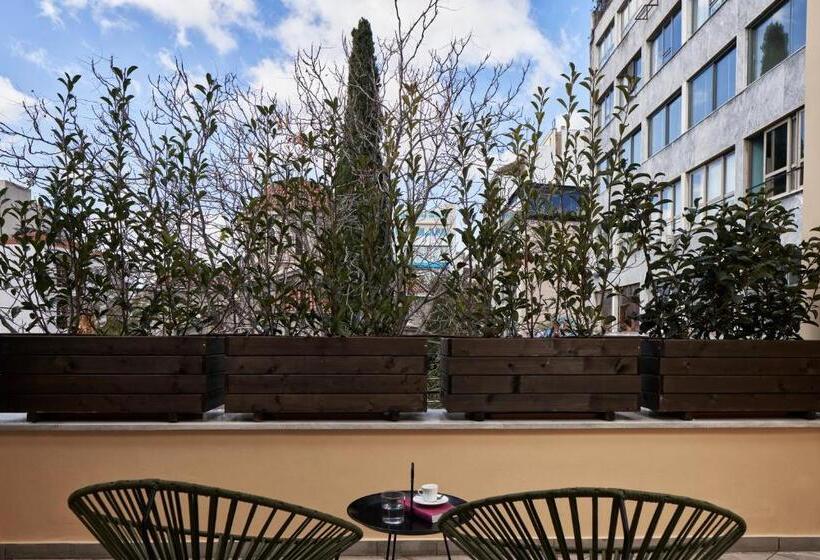 Полулюкс Одноместный с Террасой, Nlh Monastiraki   Neighborhood Lifestyle Hotels