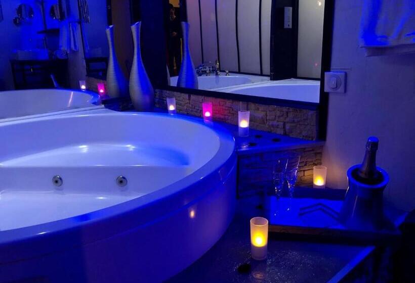 Стандартный Номер Кровать Кинг, Logis Hotel Oasis