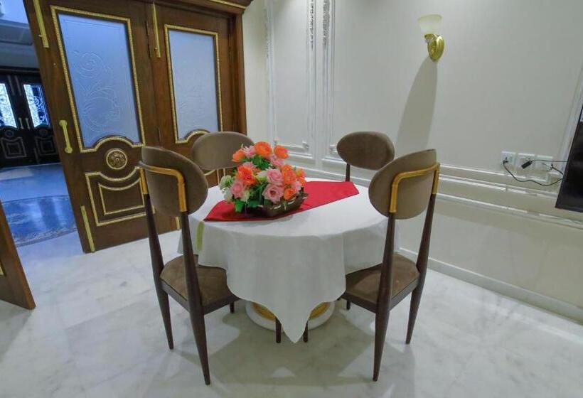 سوییت اجرایی, Arish Luxury Suites