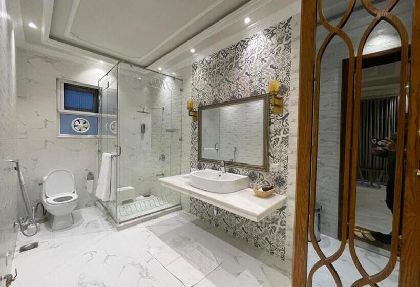 اتاق لوکس, Arish Luxury Suites