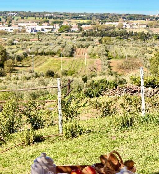 سوییت با چشم‌انداز دریا, Agriturismo Suite Del Conte