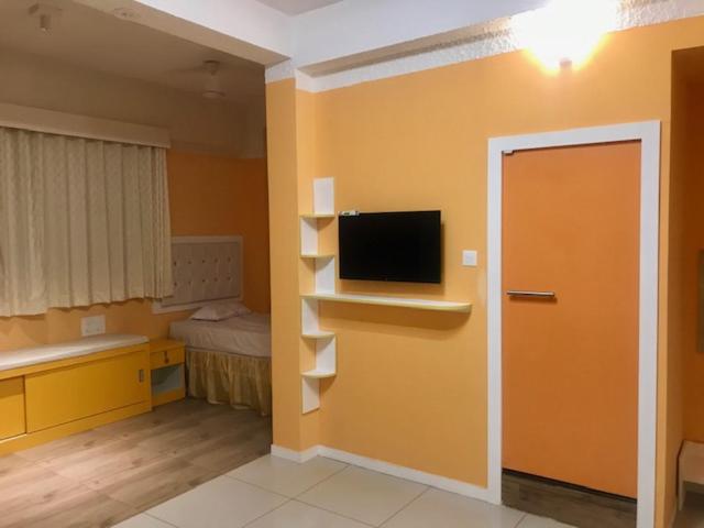 Номер Стандарт, Niasha Youth Hostel
