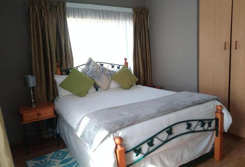 Номер Стандарт, Lapaleholo Guesthouse