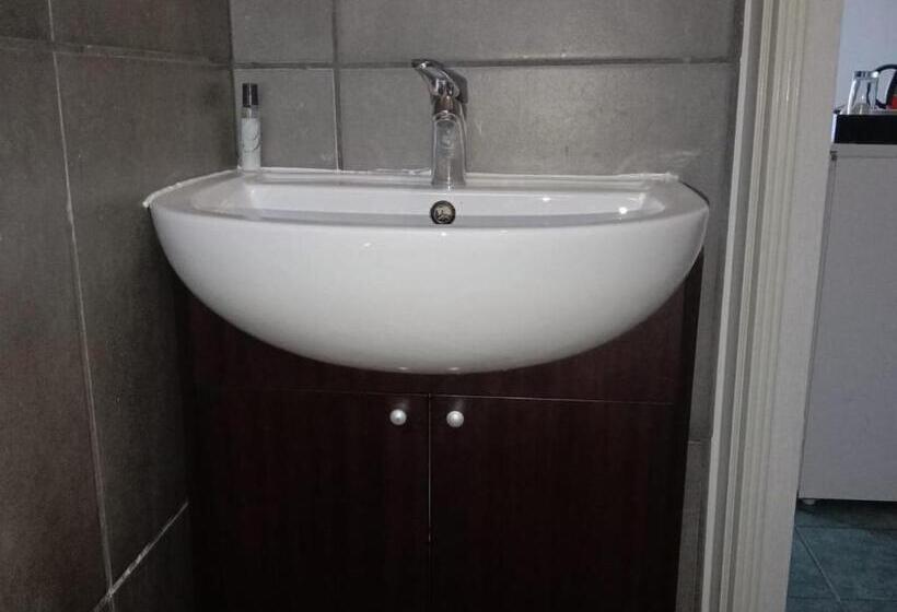 Номер Стандарт, Lapaleholo Guesthouse