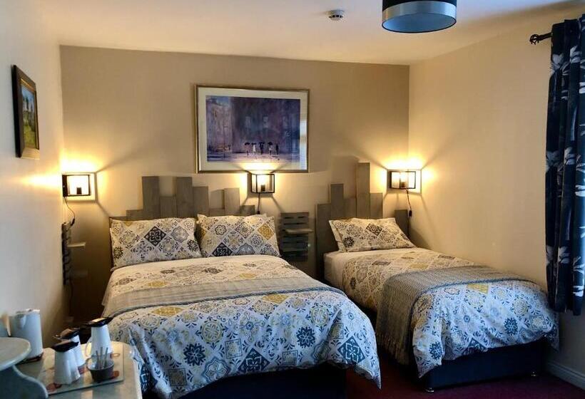 Трехместный Номер Комфорт, Derrynane Bay House