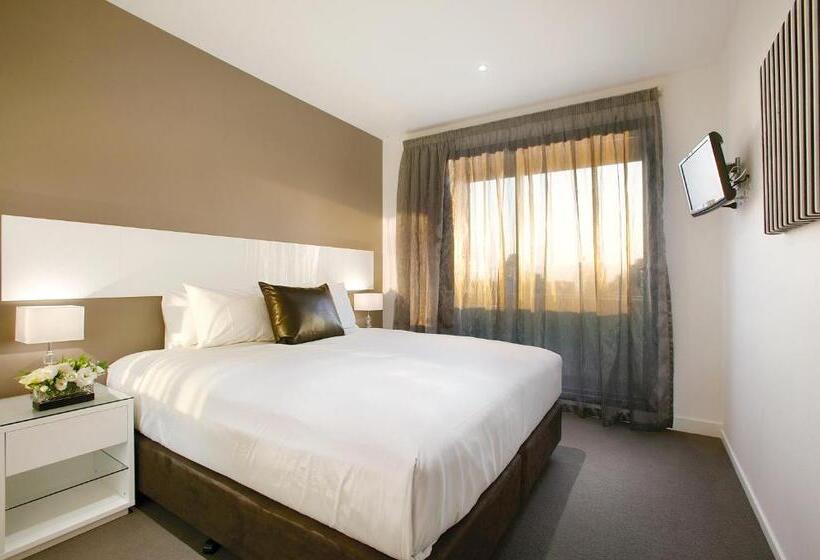 Студия Стандарт, Punthill Oakleigh