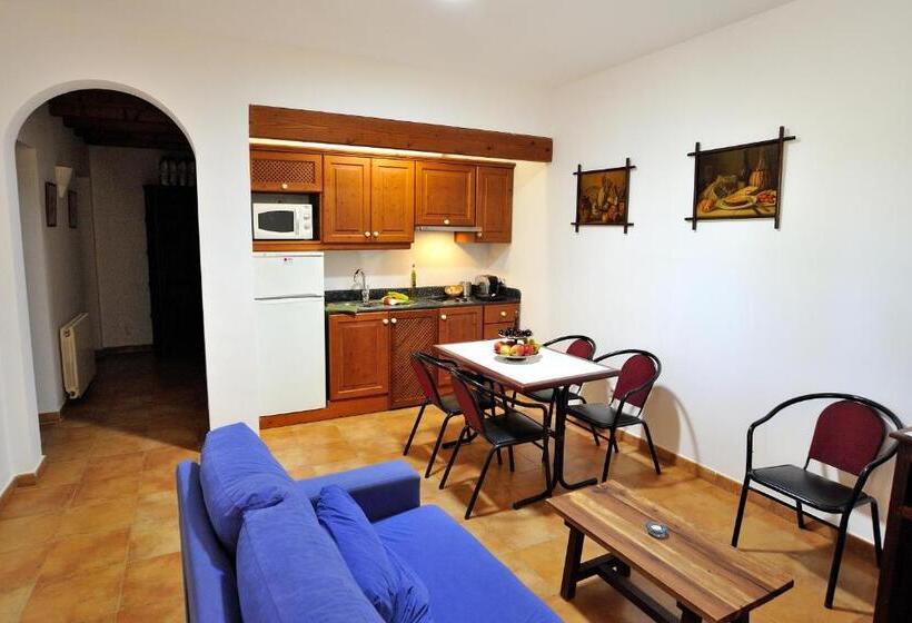 Апартаменты 2 Спальни, Petit Hotel Es Figueral