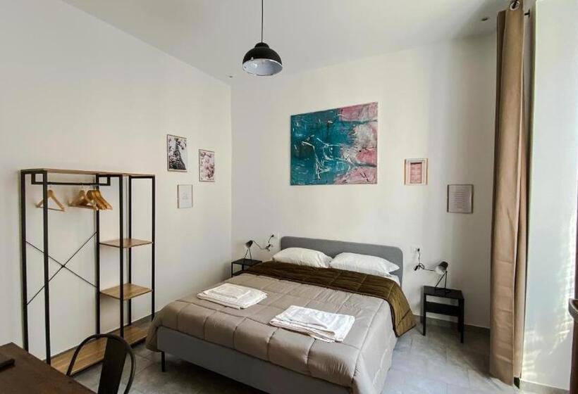 Номер Стандарт, The Roof Garden   Bed&breakfast