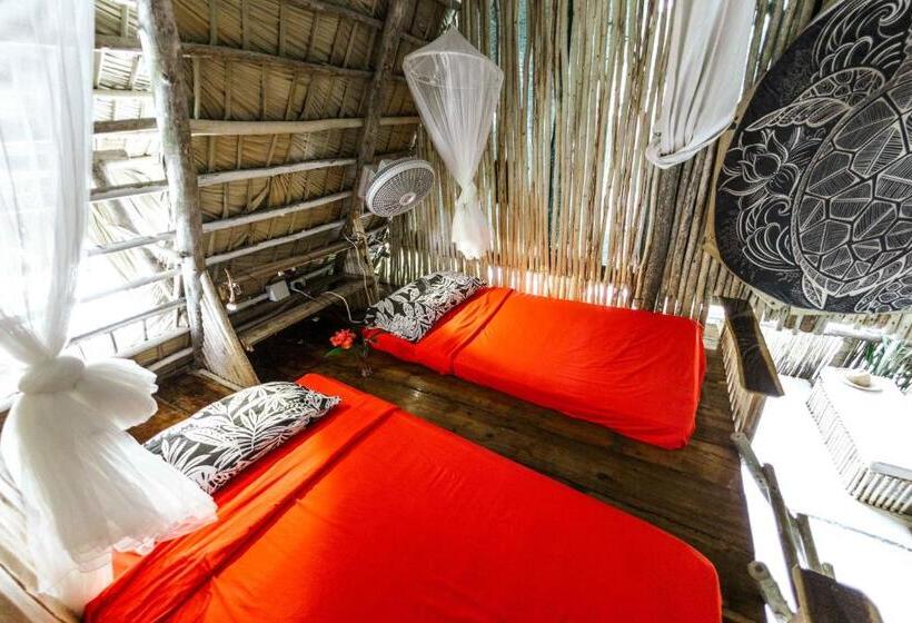 تختخواب در اتاق مشترک, Ganesh Hostel & Shivas Bungalows