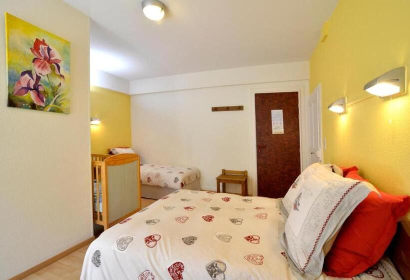 Номер Стандарт Трехместный, L Auberge Des 3 Ponts