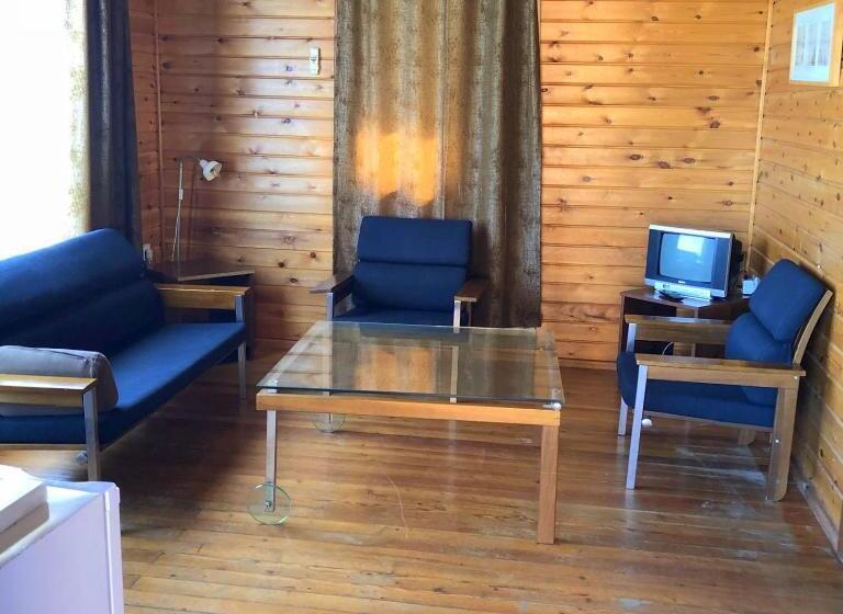 标准平房, Zambak Holiday Village
