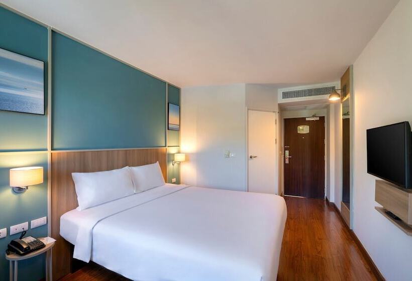 Номер Superior, Ibis Phuket Patong