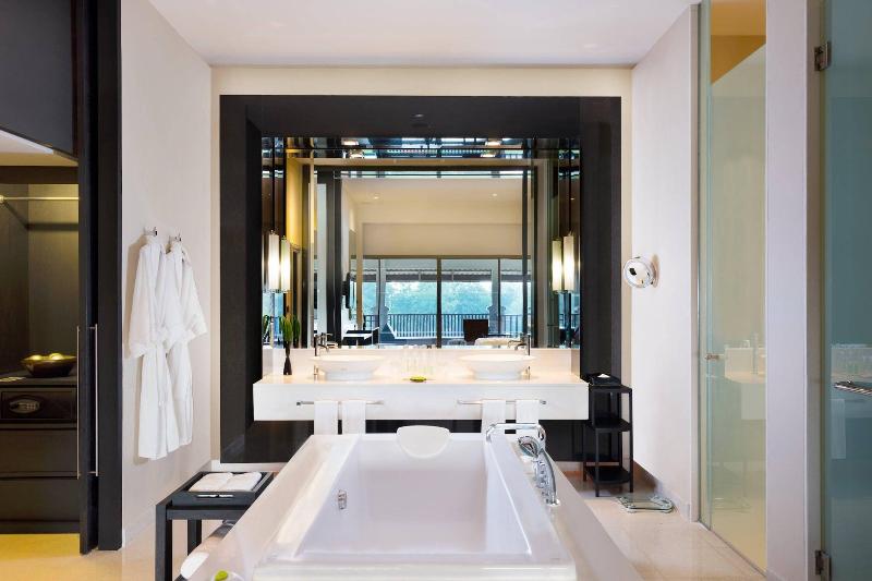 Люкс Кровать Кинг, Le Meridien Chiang Rai Resort, Thailand