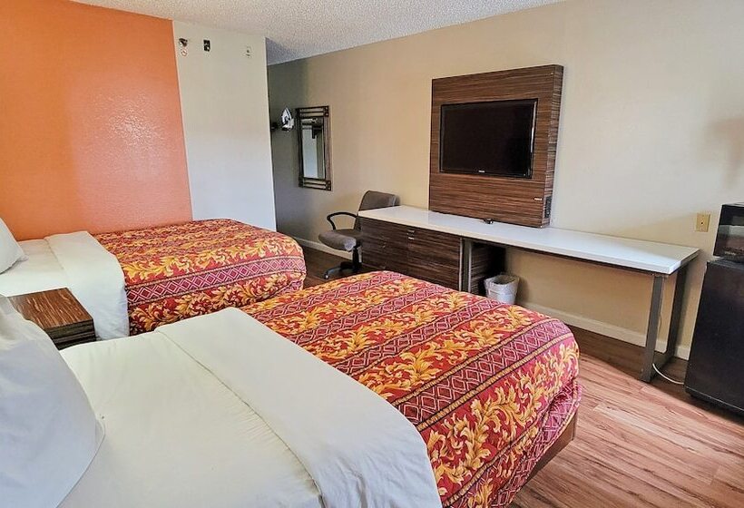 سوییت, Studios & Suites 4 Less Charlotte