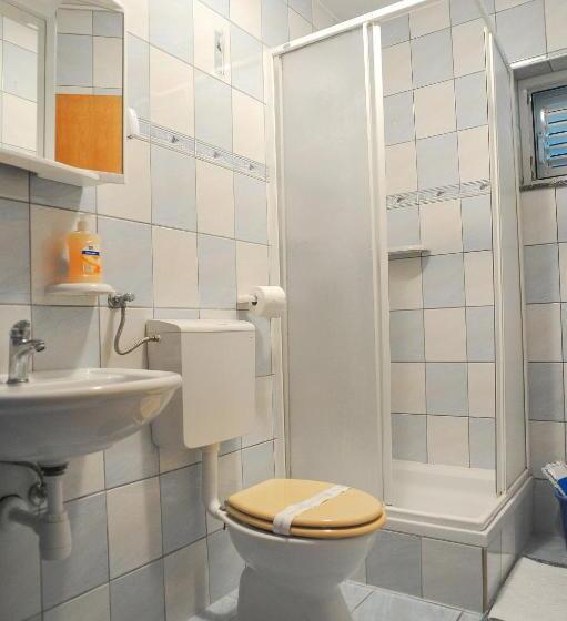 شقة غرفتين, Apartmani Vila Caska